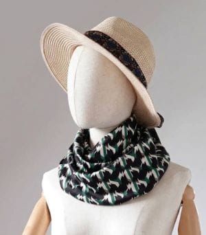 023 foulard soie Echarpe ronde Seventies- ERMS-023 Foulard soie mixte