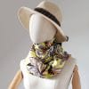 foulard soie fleurie jaune