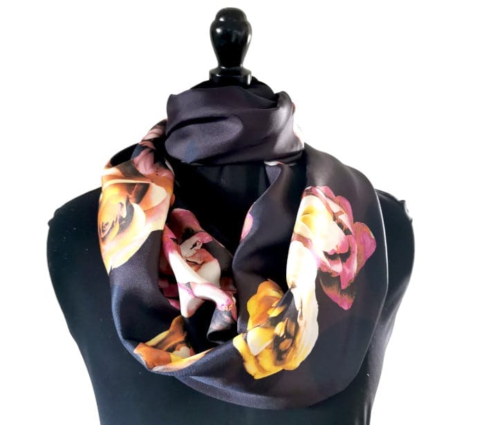 foulard soie upcyclée motif roses