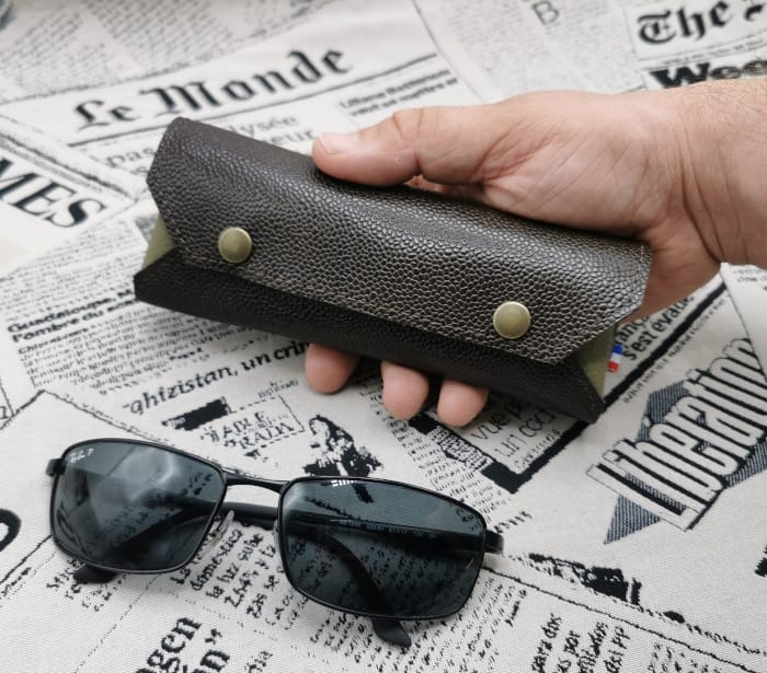 Etui lunettes Ernest choco-kaki clair 3 étui à lunettes homme en cuir