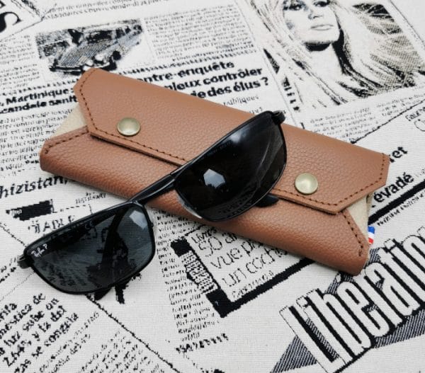 Etui lunettes Ernest marron tabac-beige 2 étui à lunettes homme en cuir