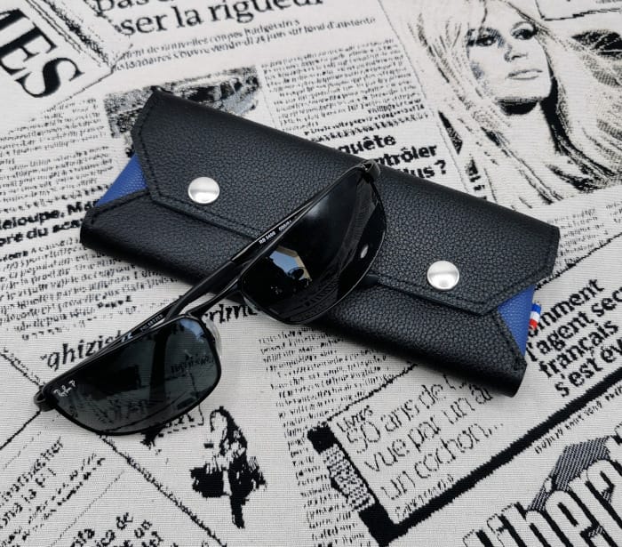 Etui lunettes Ernest noir-bleu roi 1 étui à lunettes homme en cuir