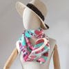foulard en soie upcyclée abstrait rose