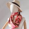 foulard en soie fleuri