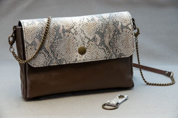 Sac cuir à rabat interchangeable sur mesure