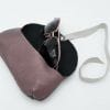 etui a lunettes souple en cuir parme
