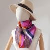 foulard en soie femme orange violet et rose