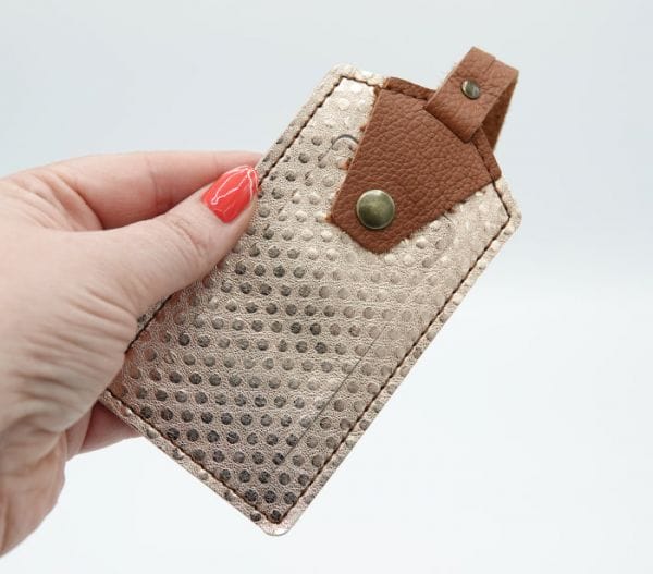 etiquette bagage en cuir