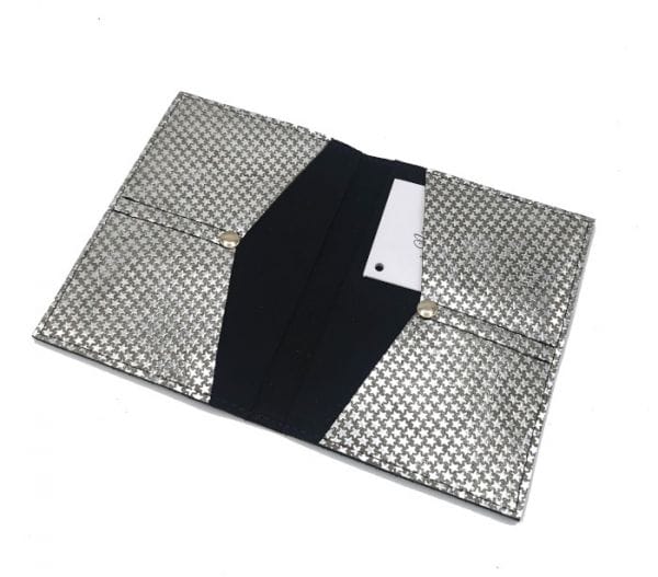 portefeuille cuir pour passeport