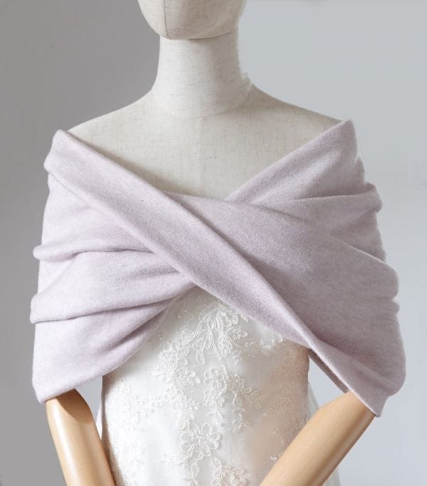 chauffe epaules rose poudré 1 Etole de mariage HIVER - mailles douces chinées
